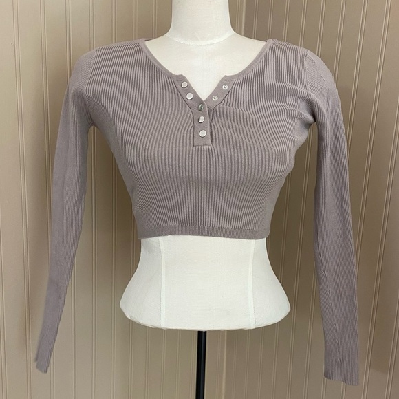 GARAGE Grey/Taupe Long Sleeve Ribbed Crop 
Top Women’s Small - Picture 1 of 7